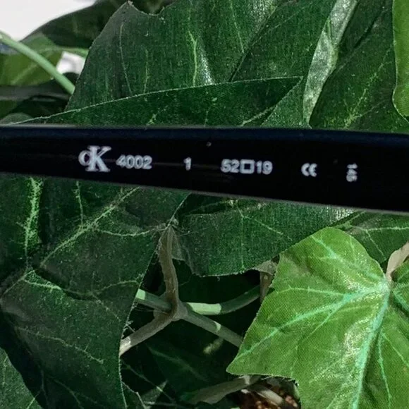 FIRM PRICE Calvin Klein Sunglasses - Picture 7 of 9